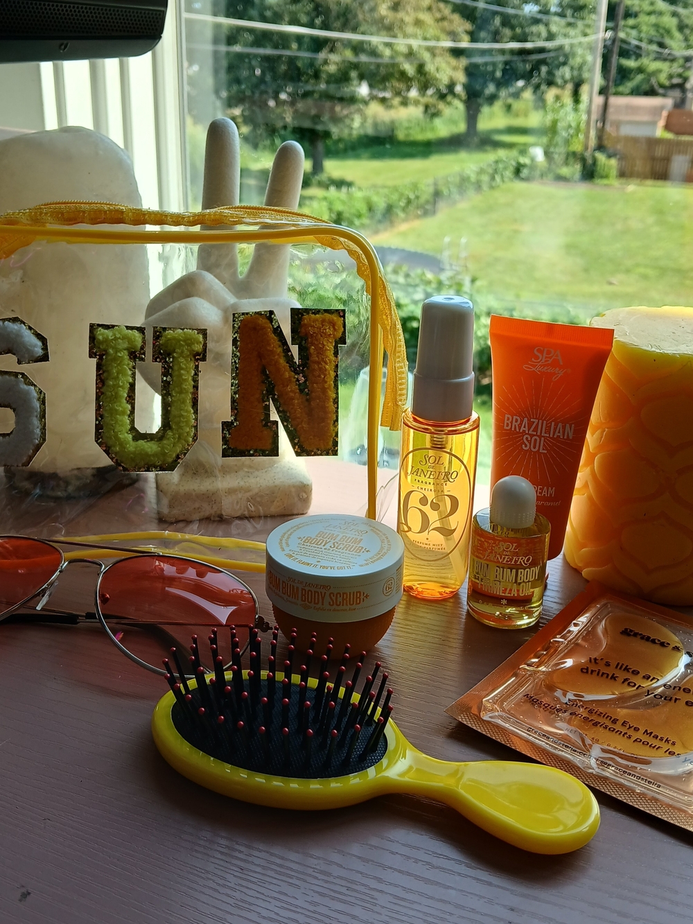 9 Pc. Sol De Janeiro & Nest + Aviators, Brush, Cosmetic Case, Eye Masks & Candle